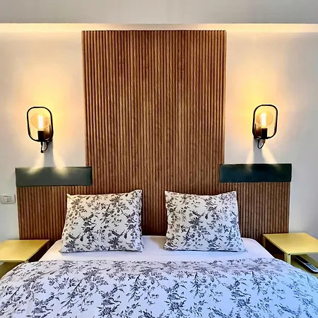 Calea Victoriei Luxe - Elegant With Balcony Apartment Bucharest