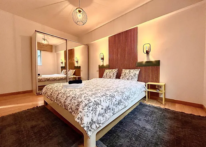 Calea Victoriei Luxe - Elegant With Balcony Bucharest