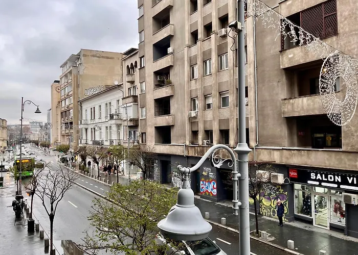 Calea Victoriei Luxe - Elegant With Balcony شقة