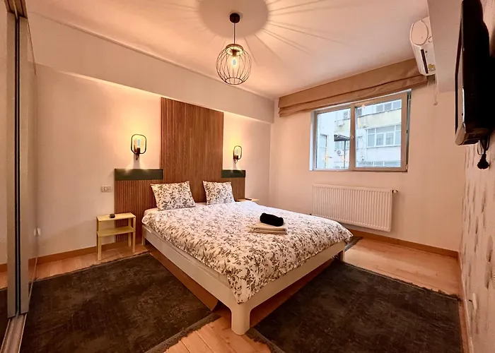 Calea Victoriei Luxe - Elegant With Balcony Apartamento Bucarest